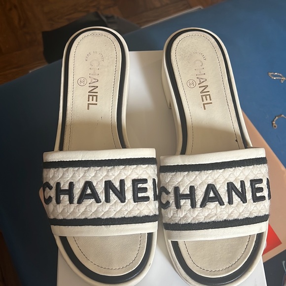 Authentic Chanel Sandals - Picture 4 of 4